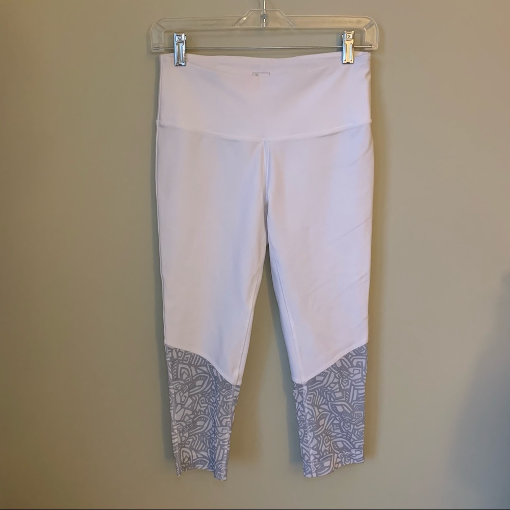 White Cropped Leggings